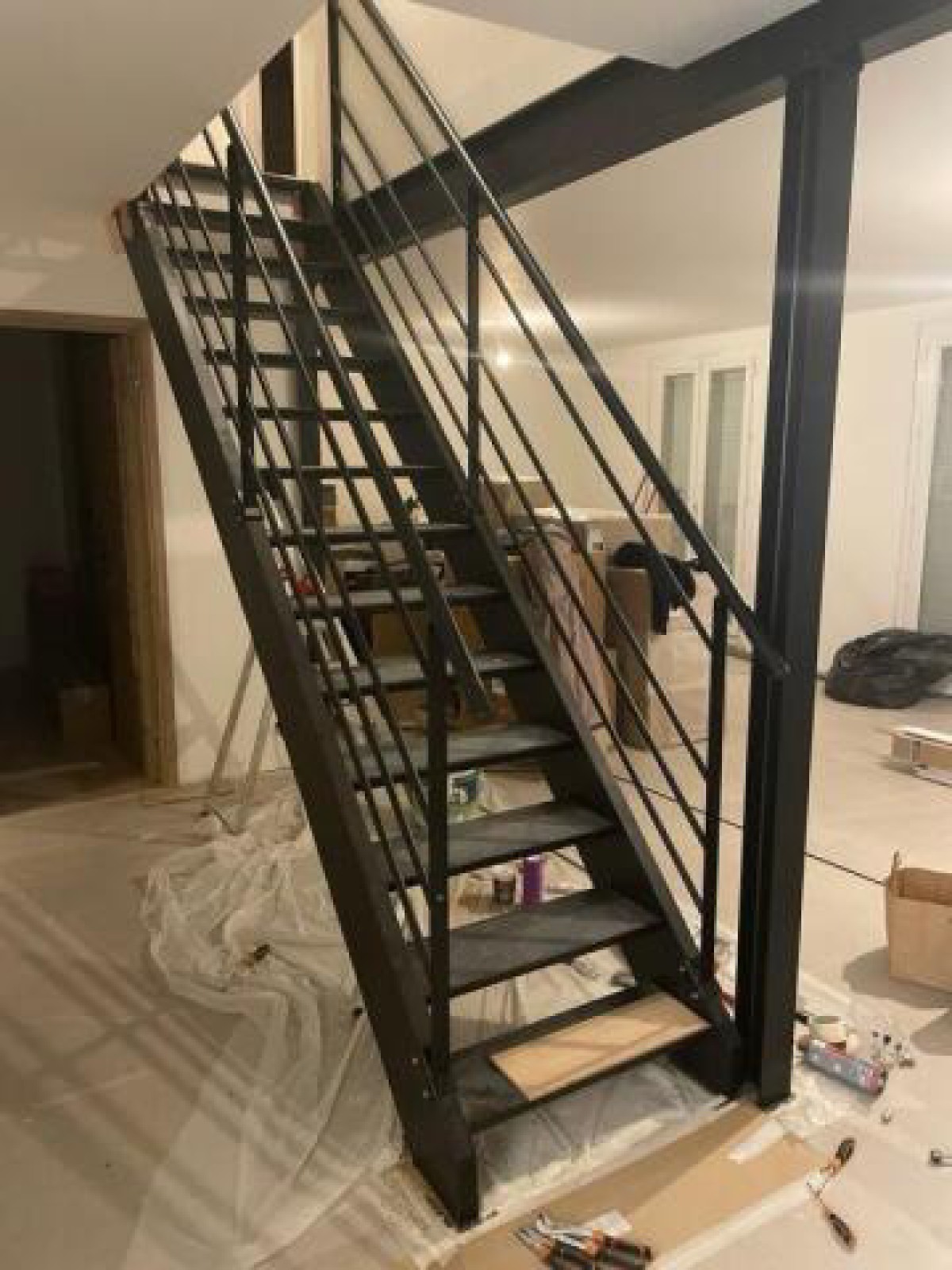 garde corps ferronneries d'une villa à Sète sur bassin de Thau dans l'Hérault 