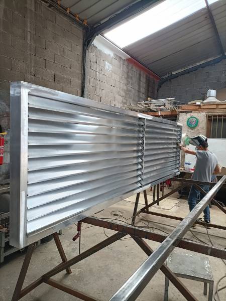 brise soleil en aluminium sur Sète 